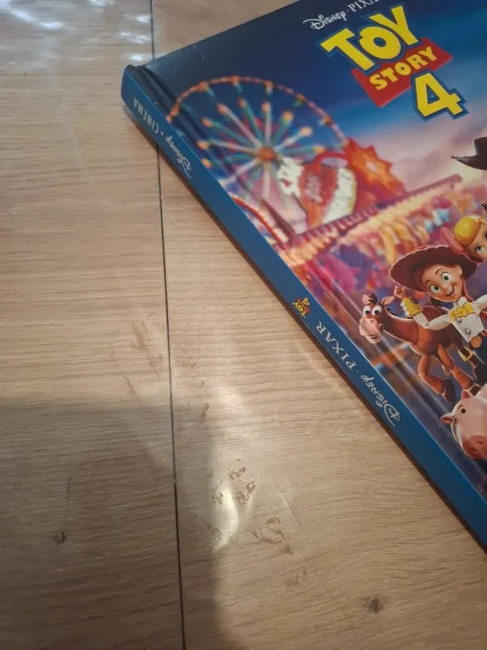 Livre toy story 4 - photo numéro 3