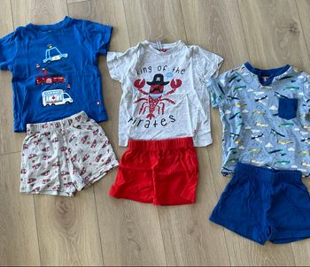 Lot 3 pyjamas manche courte 3ans
