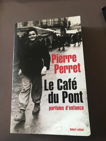 Livre Le café du pont