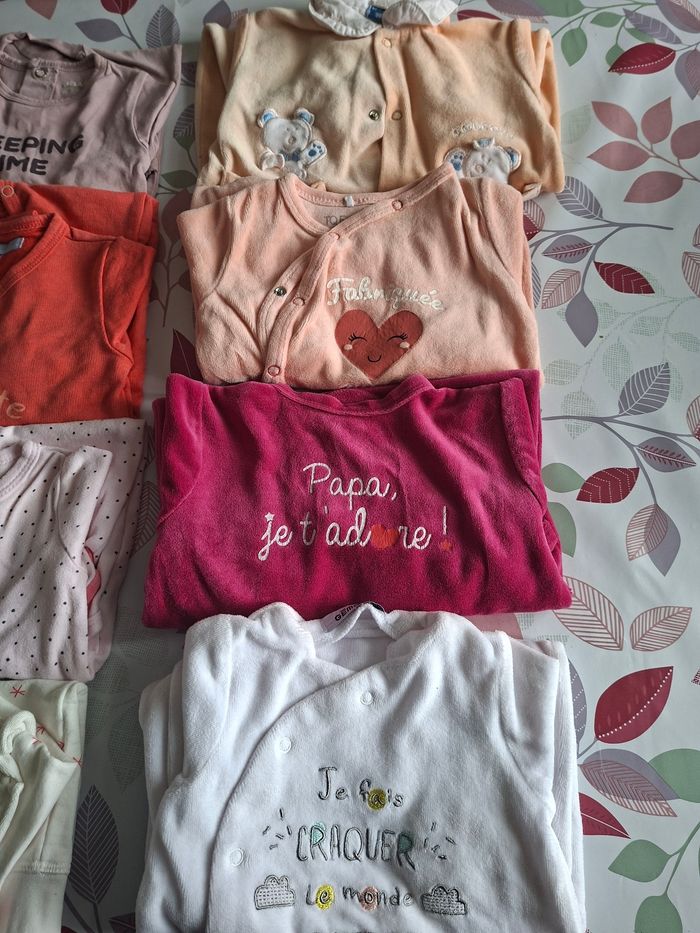 Lot pyjama - photo numéro 4