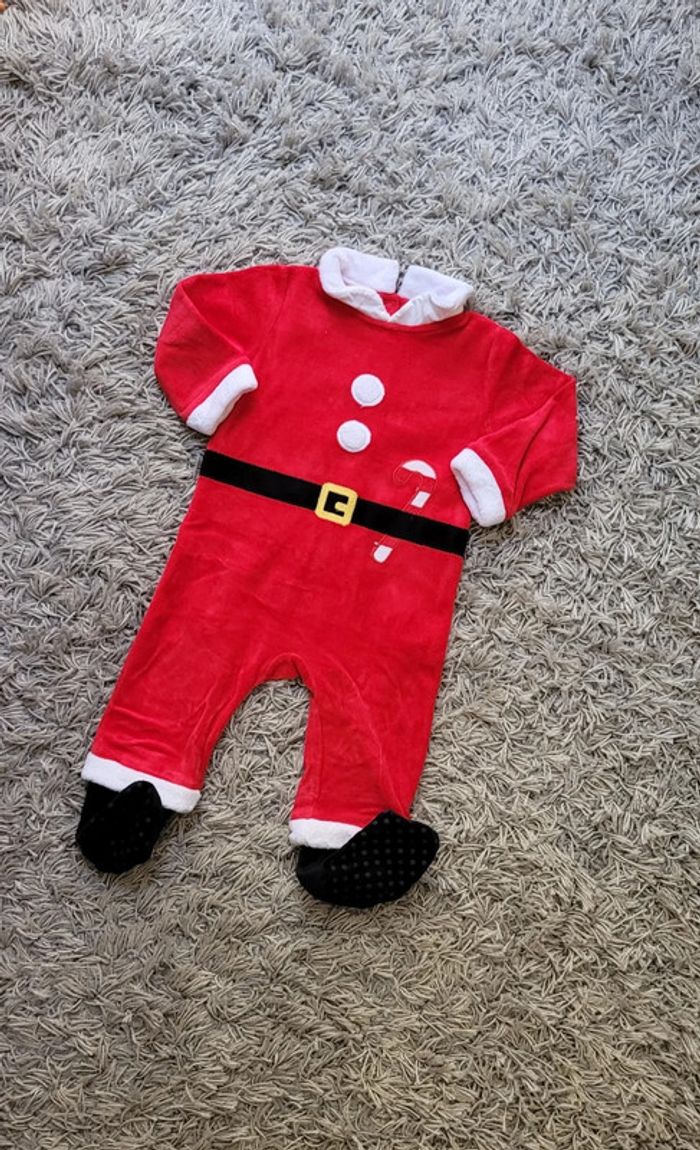 Pyjama velours 24 mois Noël Neuf