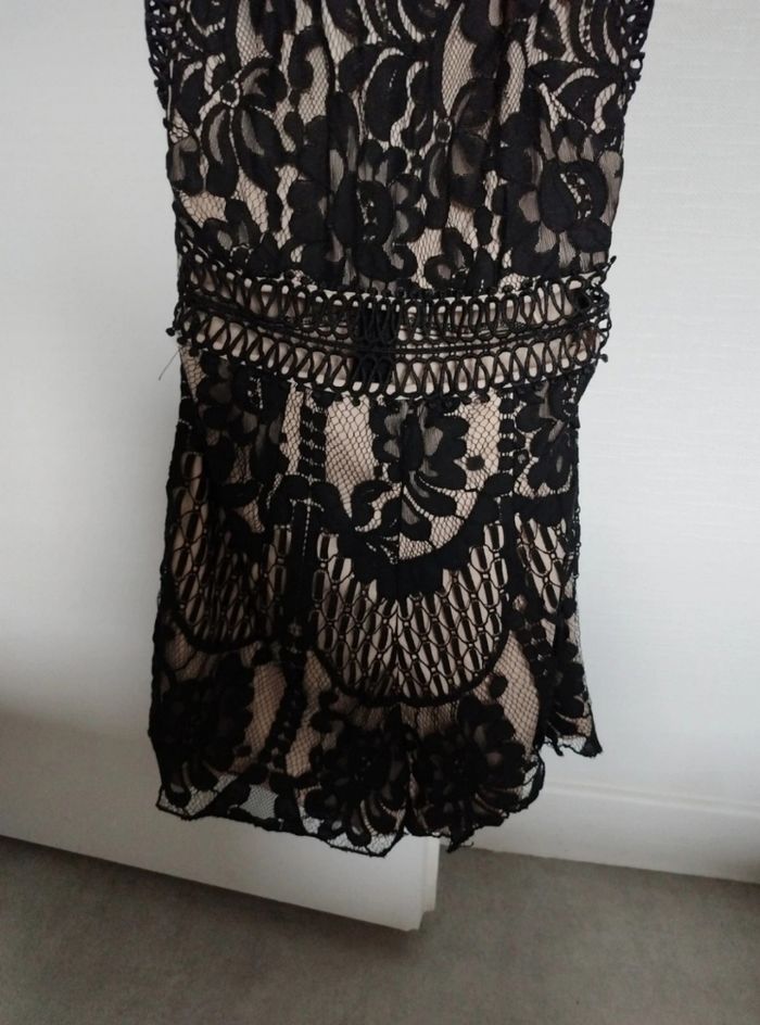 Combishort en dentelle - photo numéro 3
