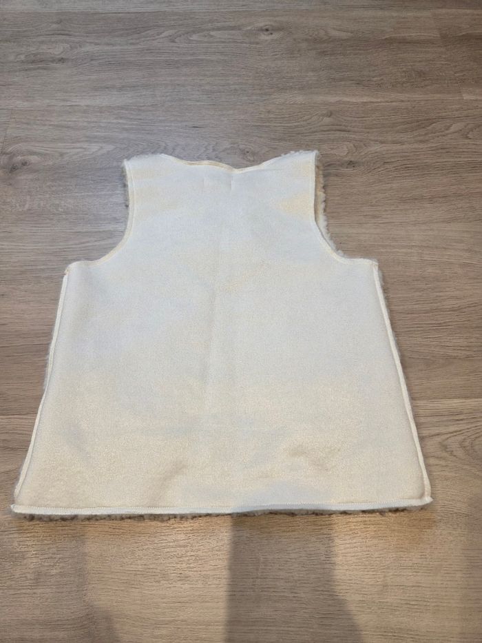 Gilet sans manche 6 ans - photo numéro 2