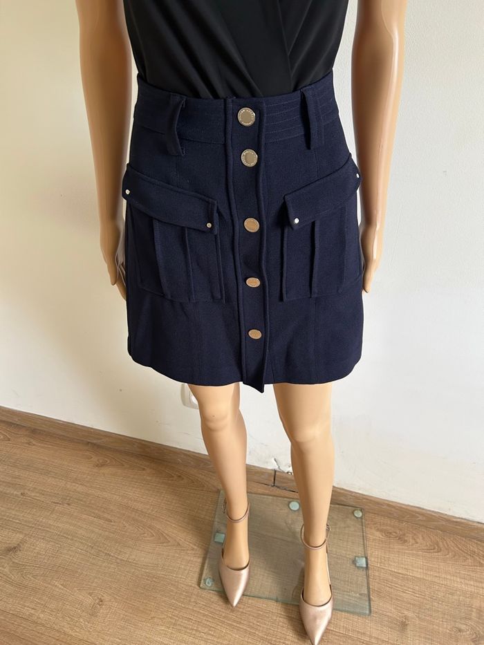 Jupe bleue marine neuve Morgan taille 34 (valeur 55€) - photo numéro 1