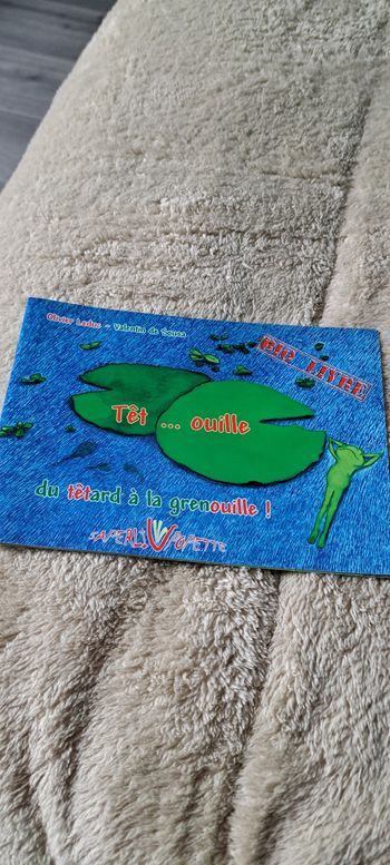 Livre tetouille de têtard à la grenouille 
