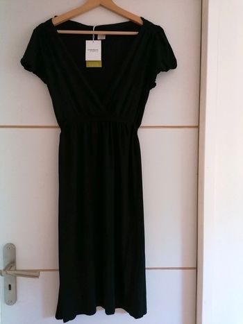 Robe noire effet cache cœur taille 38/40 #espanolitinafemme