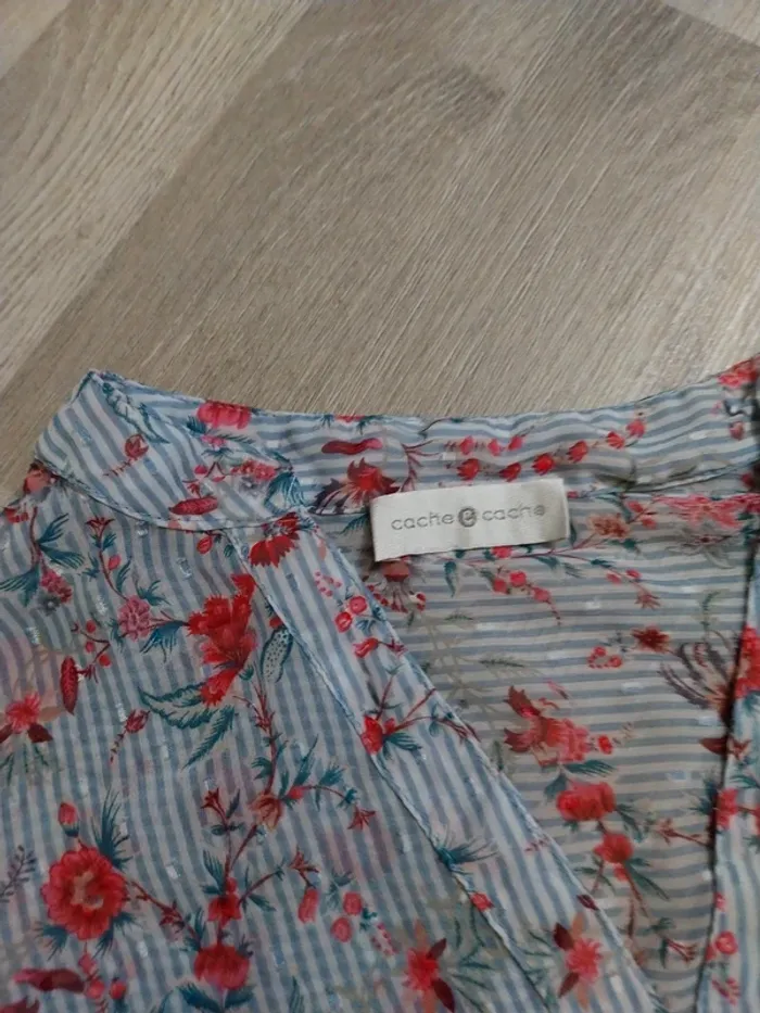 Tee-shirt femme 36 légèrement transparent cache cache - photo numéro 2