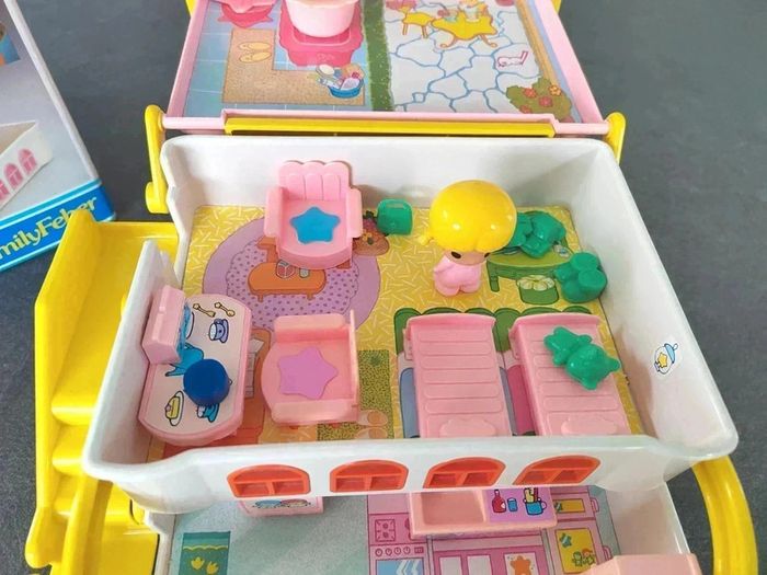 150 € La Petite Maison de Family Feber – Vintage 80’s - photo numéro 8