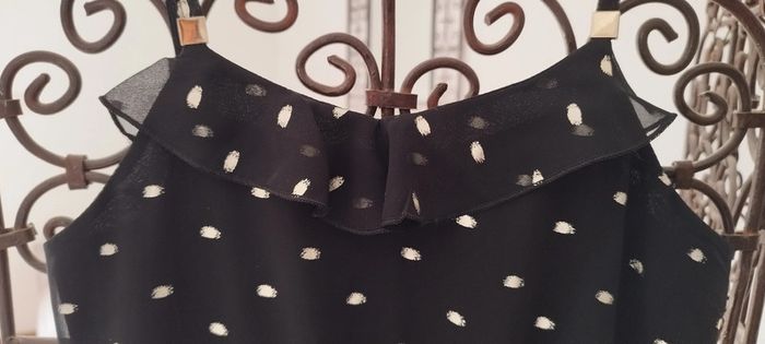 Robe noire et dorée en voile avec doublure très bon état - photo numéro 3