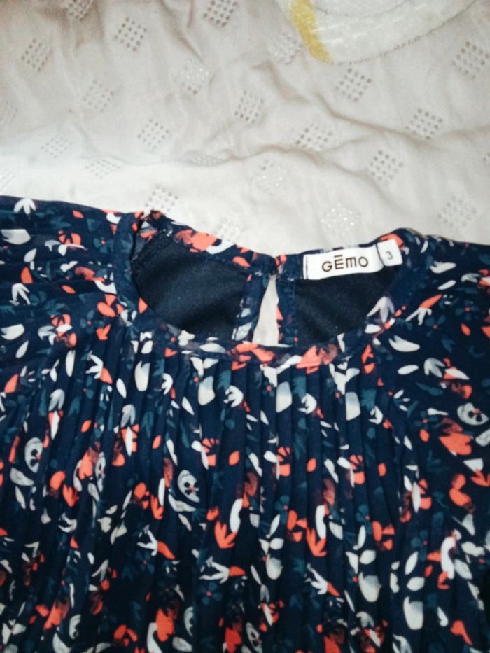 Magnifique robe 👗- 3 ans - Gemo - photo numéro 2