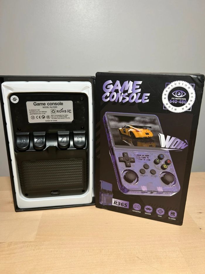 Console portable Rétrogaming R36S Noir transparent - Neuve - Écran IPS - 128Go - photo numéro 9