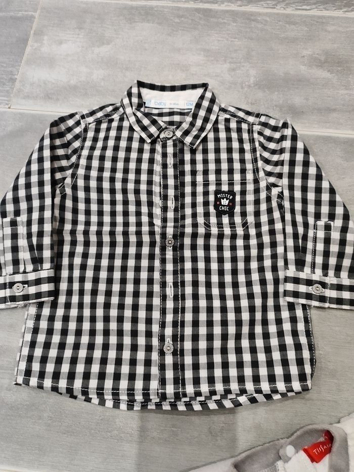 Lot vêtements en 12 mois - photo numéro 2