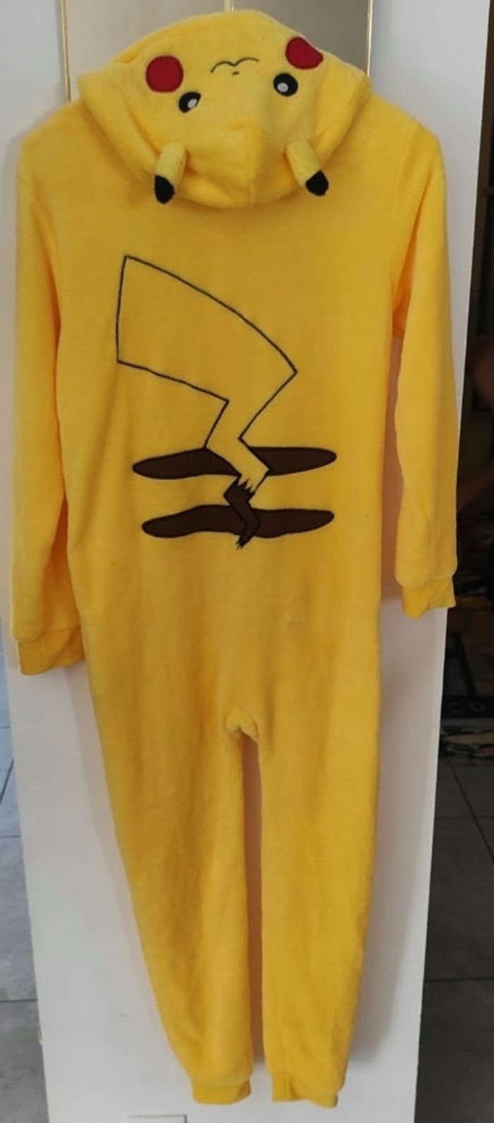 Combi pyjama Pikachu - photo numéro 2