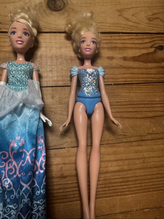 Lot de 3 barbies Disney - photo numéro 4
