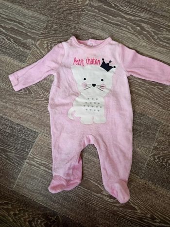 Pyjama rose bébé rêve 1 mois