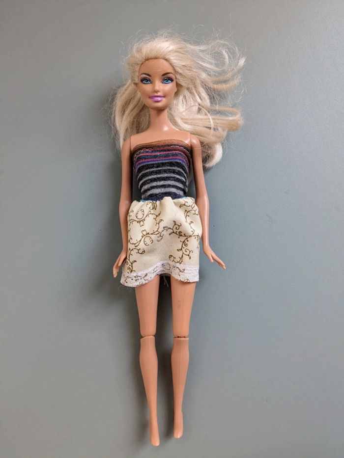 Barbie vintage jambes articulées - photo numéro 2