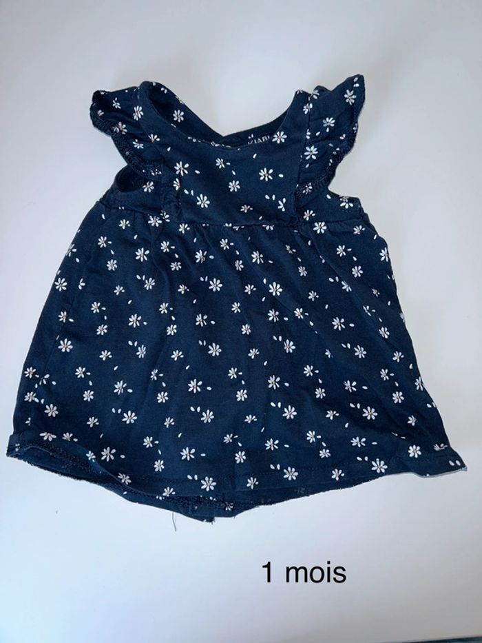 Robe 1 mois