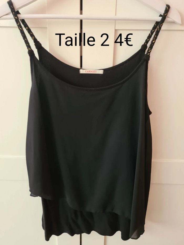 Top fines bretelles noir