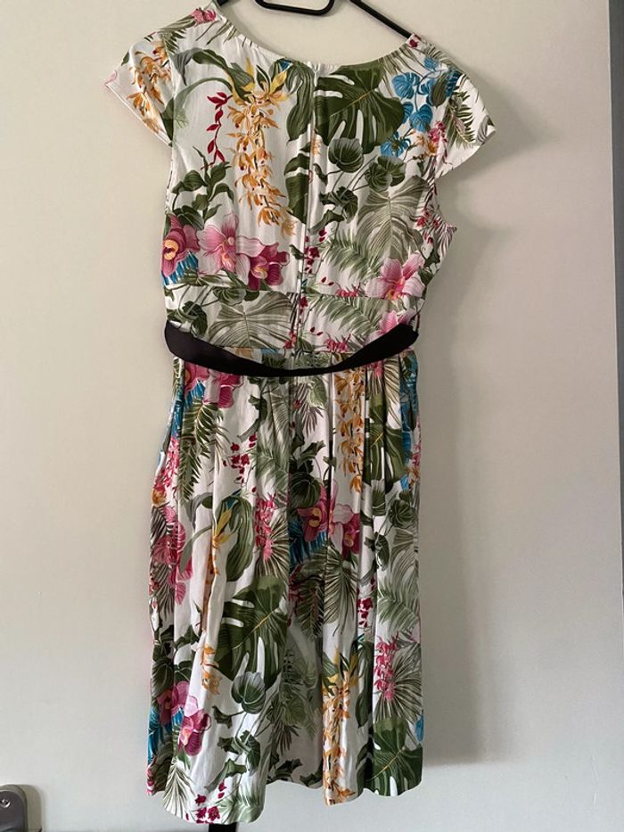 Robe multicolore fleurie Orsay Taille 38 - photo numéro 2