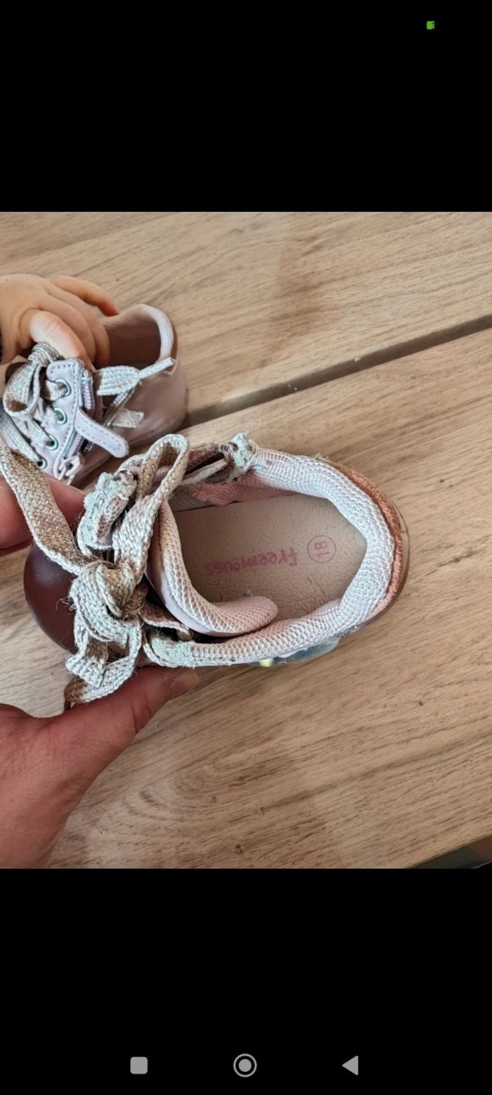 Chaussure bébé fille pointure 18 bon état - photo numéro 6