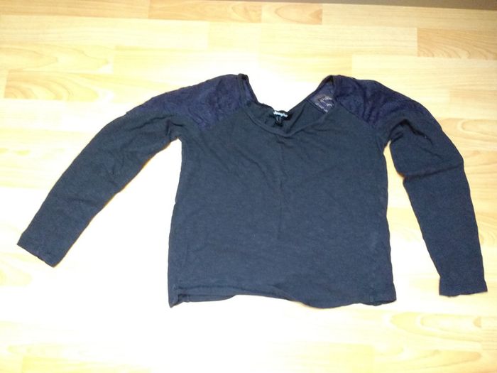 Pull léger Jennyfer taille S de couleur noire