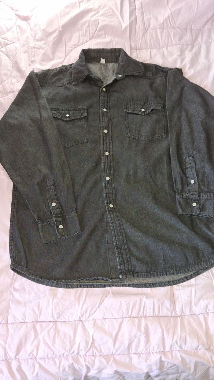 Chemise jean taille M - photo numéro 1