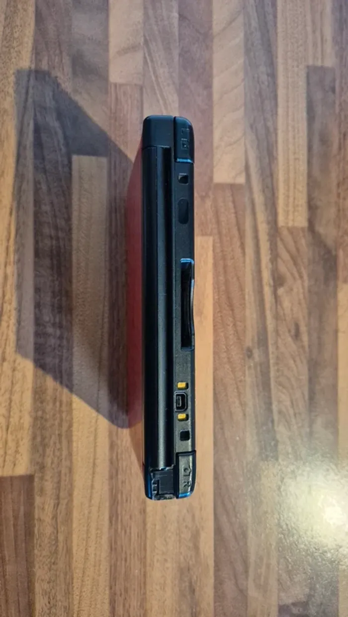 Console Nintendo 3DS XL rouge - photo numéro 5