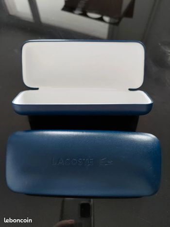 lot de 2 Boitiers lunettes lacoste