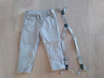 Pantalon gris clair garçon Obaïbi bretelles 18 mois