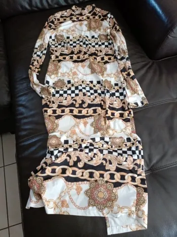 Robe shein taille m