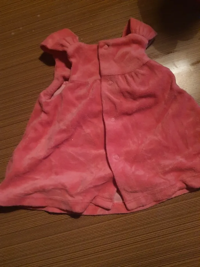 Robe 1mois - photo numéro 2