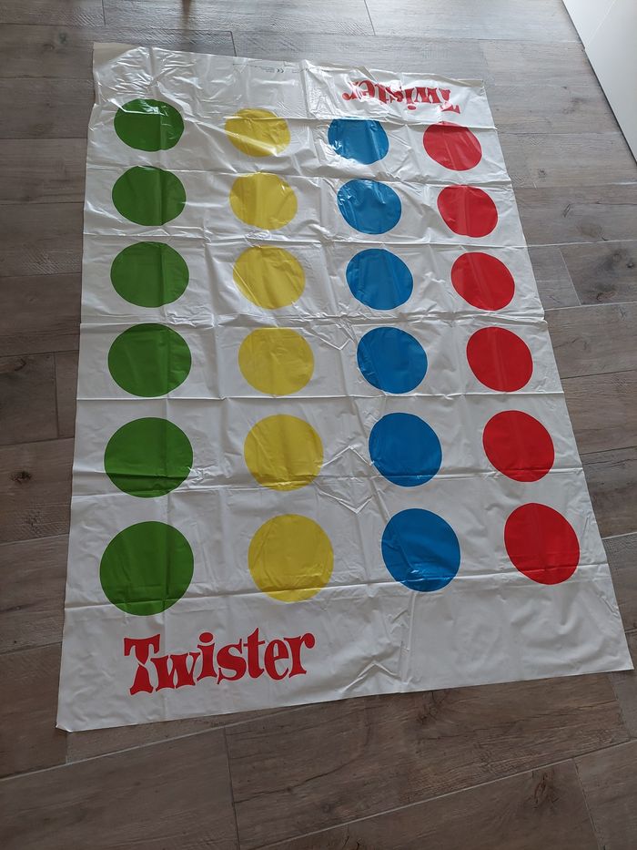 Jeu TWISTER - photo numéro 3