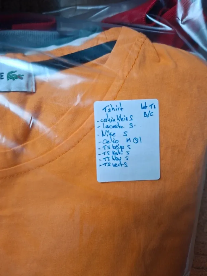 Lot 26 vêtements homme S/M – Marques variées (Lacoste, Nike, Adidas, Levi’s) - photo numéro 8