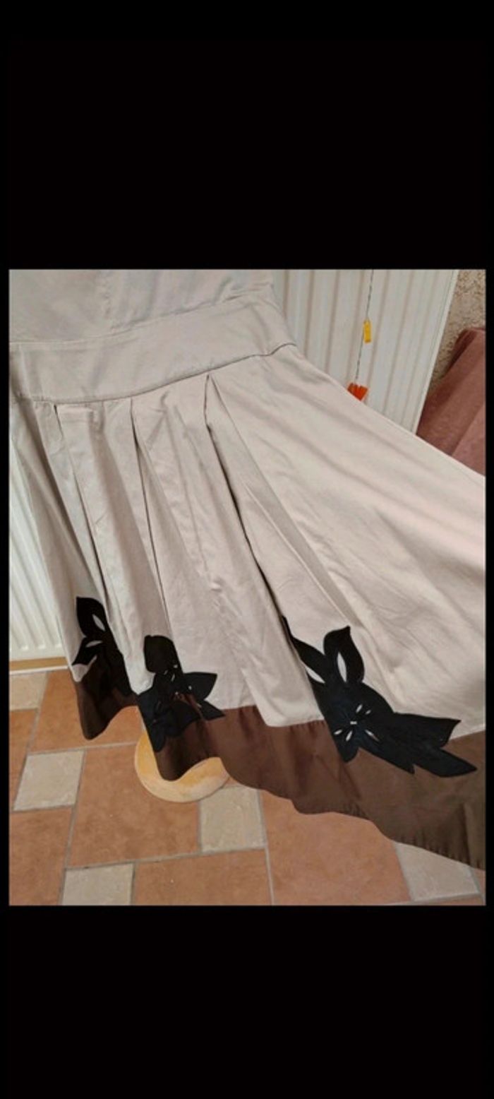 👗Robe beige à fleurs T36 - photo numéro 8