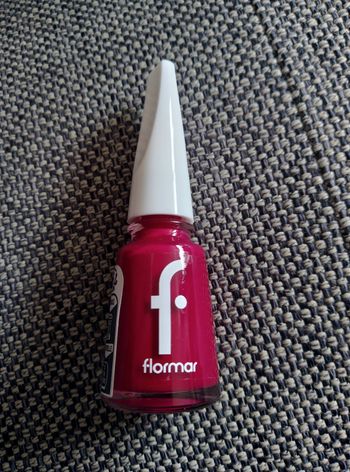 Vernis à ongles Blackberry flormar