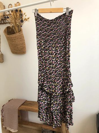 Robe bustier à jupe à volants à fleurs parfait état