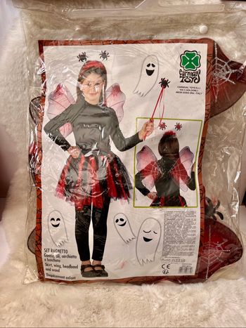 Déguisement Halloween ailes, diadème, baguette et jupe