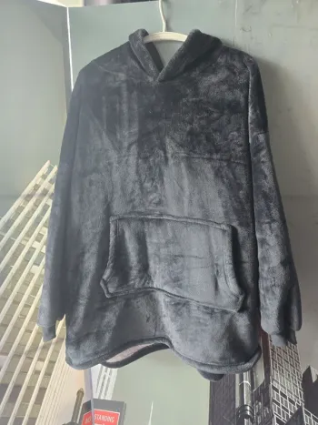Pull à capuche polaire gris foncé Lulu Castagnette – Taille unique