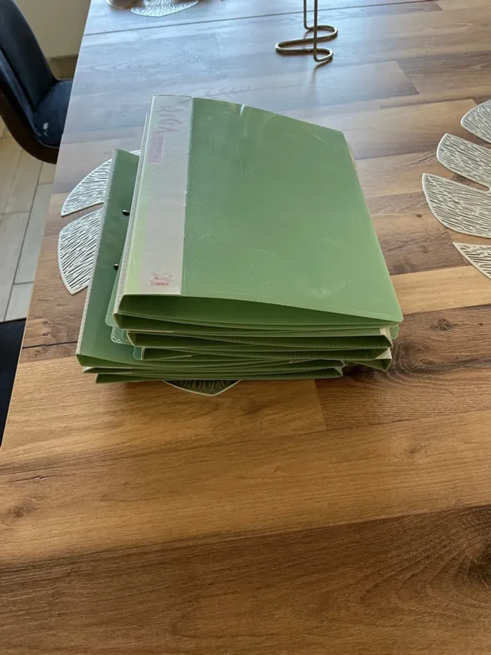 Lot de 13 classeurs - photo numéro 3