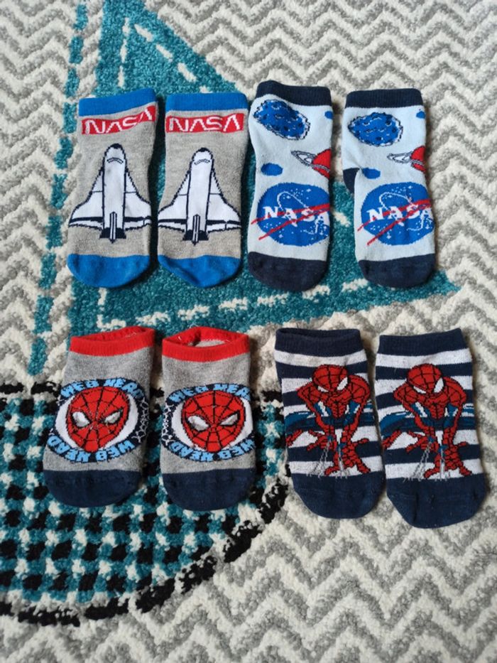 Lot de 4 paires de chaussettes - Taille 23/26