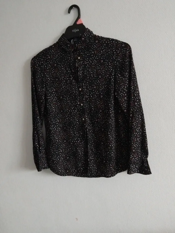 Chemise XS - photo numéro 2