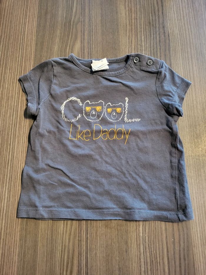 T-shirt taille 9 mois