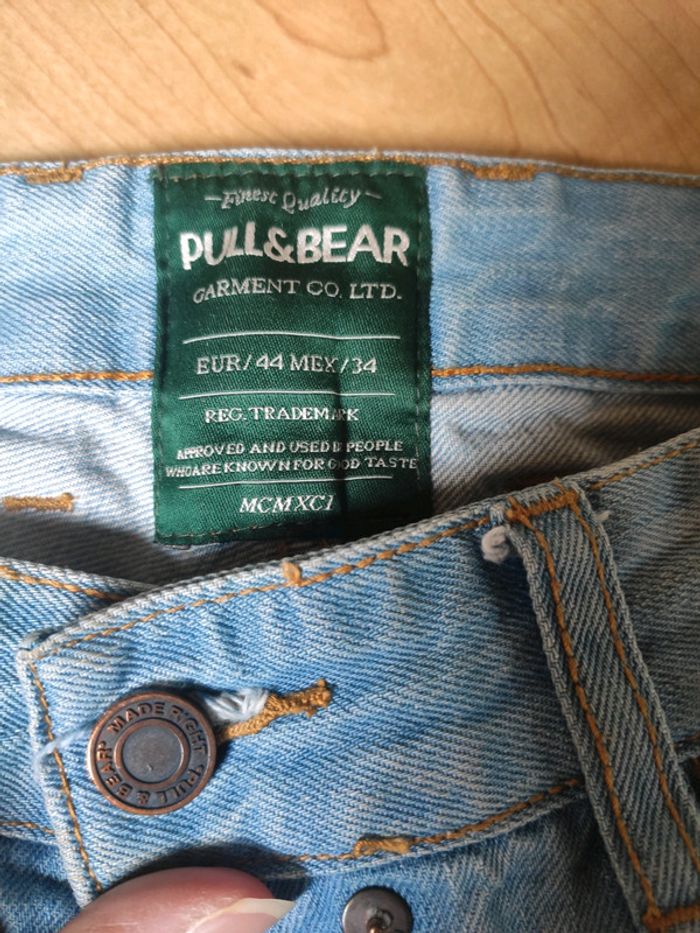 Jeans pull ans bear - photo numéro 2