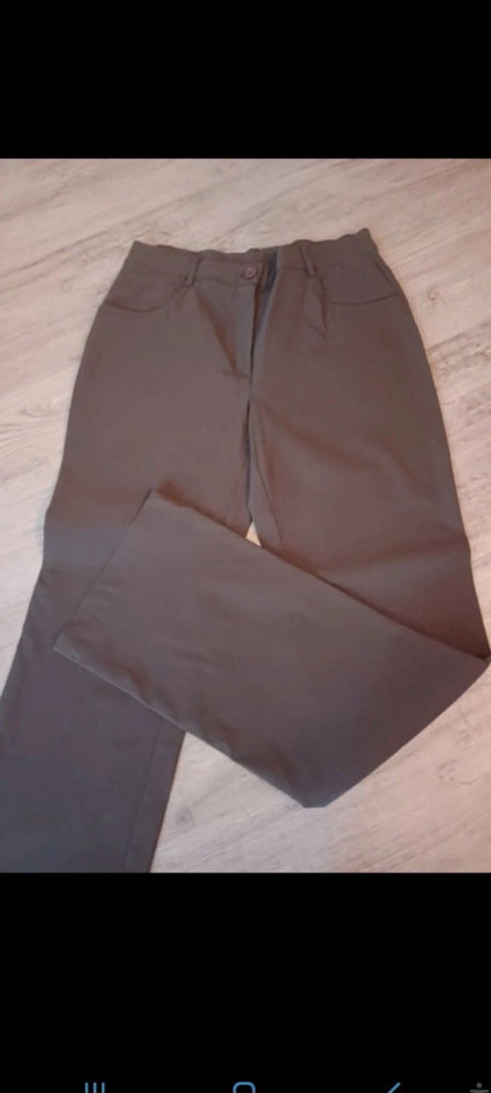 Pantalon stretch couleur chocolat Taille 40 neuf Kalais - photo numéro 2