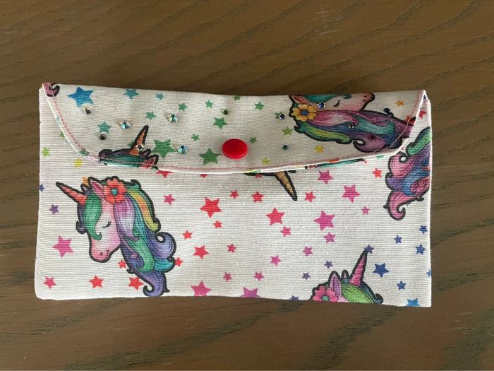 Bel étui à lunette solide ou pochette pour petits articles tissu licorne neuve - photo numéro 13