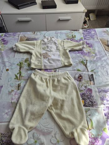 Pyjamas 1 mois