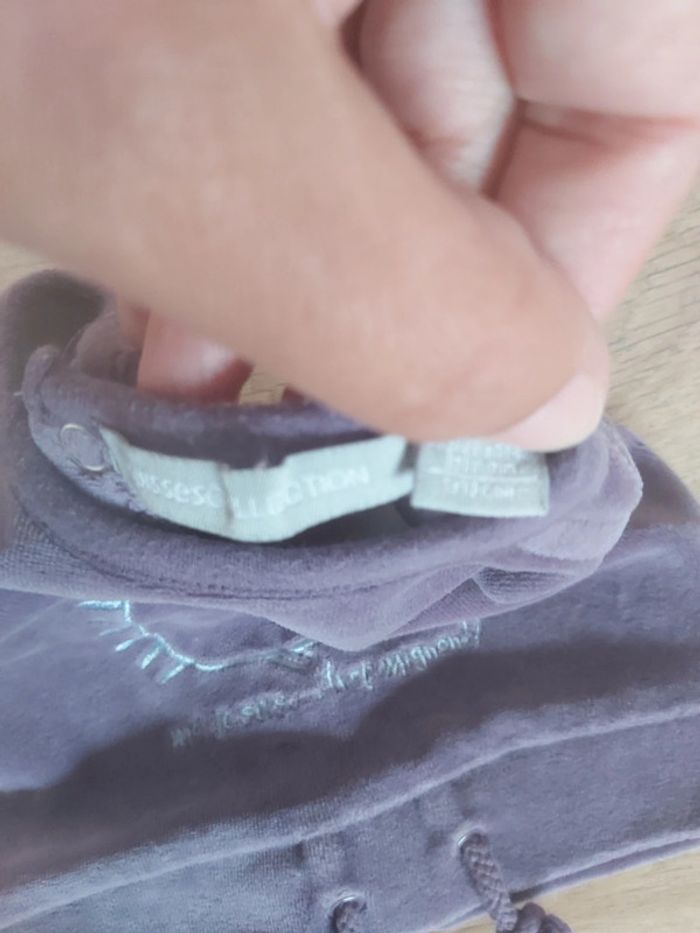 Ensemble velours fille 1 mois (78) - photo numéro 3