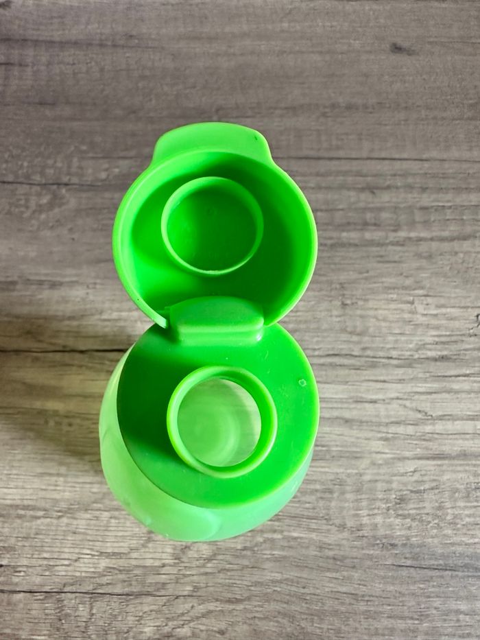 Bouteille Tupperware verte 350ml - photo numéro 6