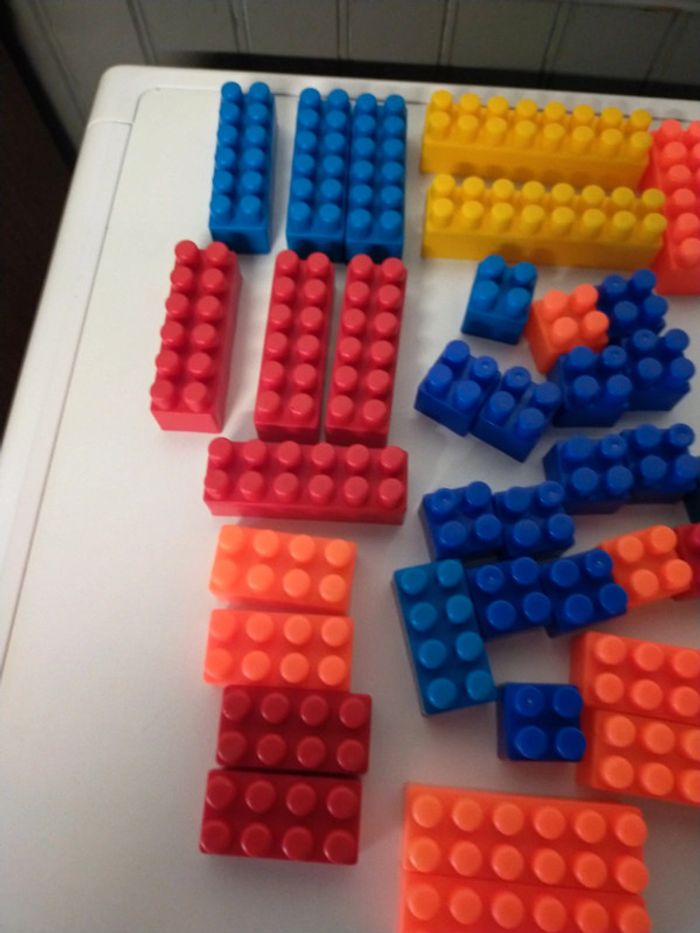 Lot Legos (36 pièces ) - photo numéro 2