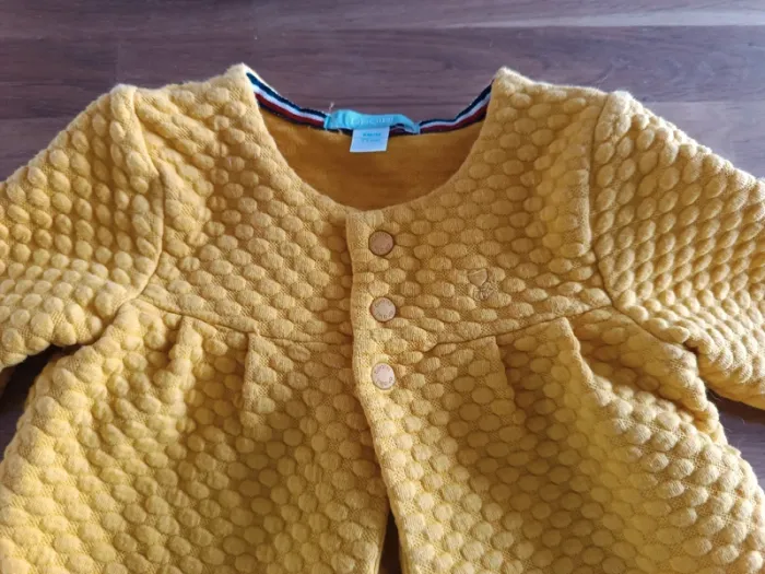 Gilet obaïbi 9 mois 71 cm